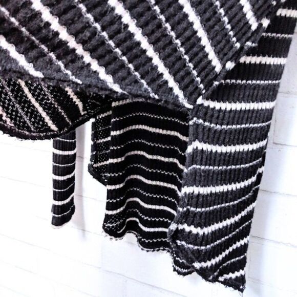 FREE PEOPLE Kristina Striped Cowl Neck Top M - Picture 4 of 9